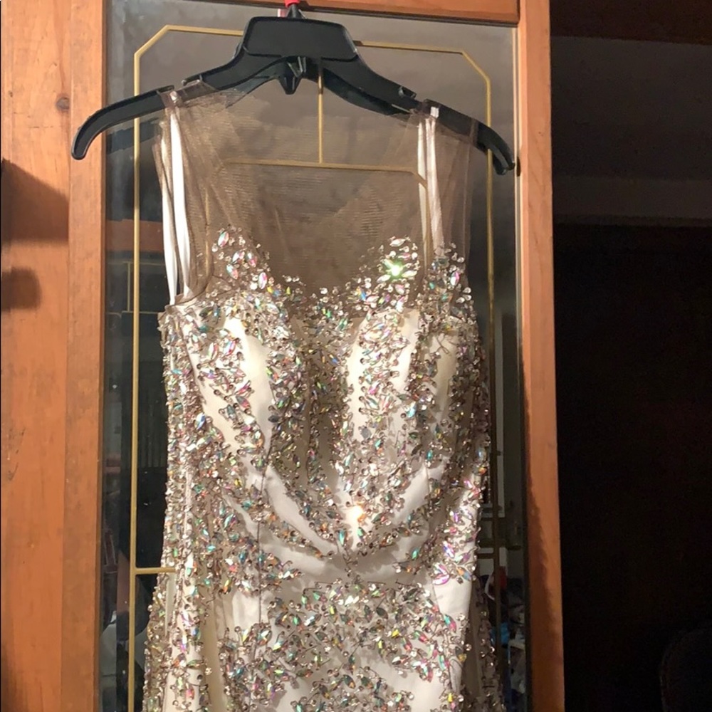 PROM DRESS! - Picture 3 of 5